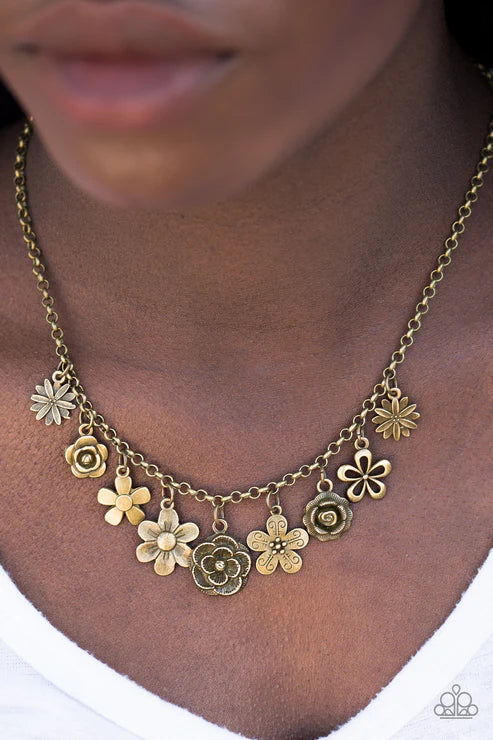 Head Over ROSES - Brass Necklace