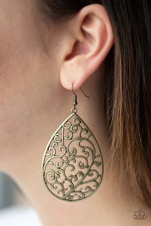 Grapevine Grandeur - Brass Earrings