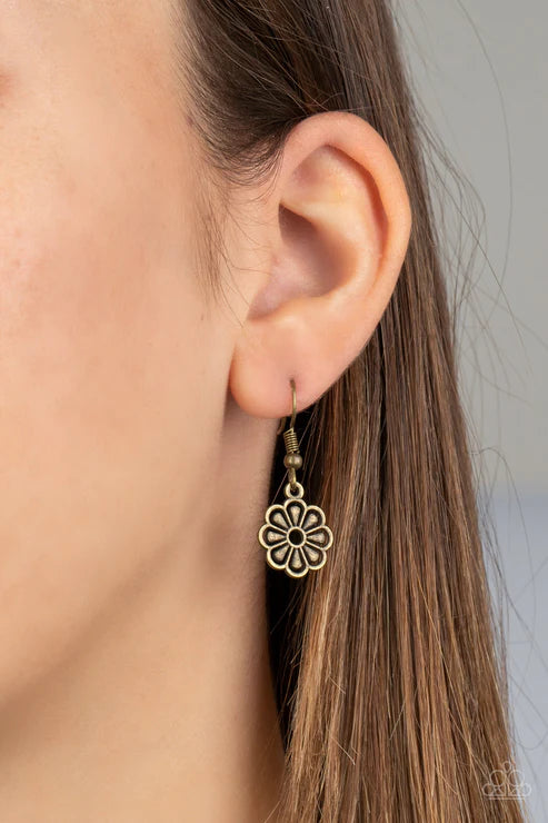 Meadow Masquerade - Brass Necklace