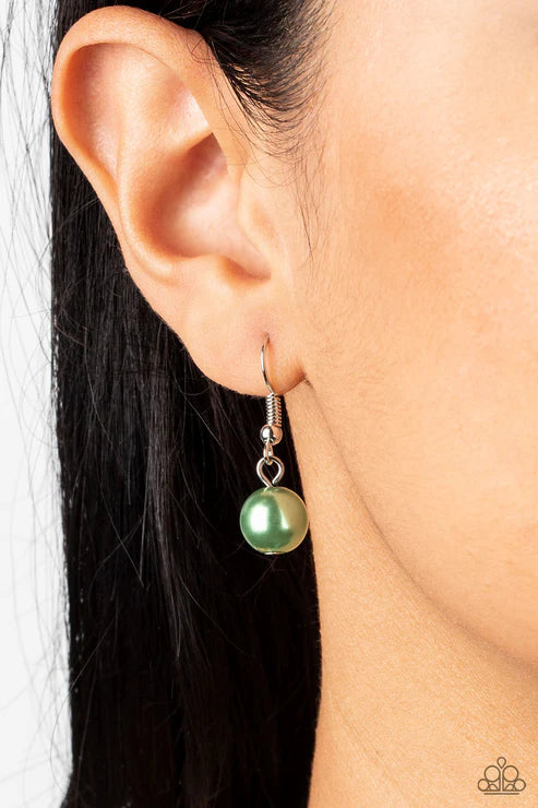 The Top TENACIOUS Green Necklace