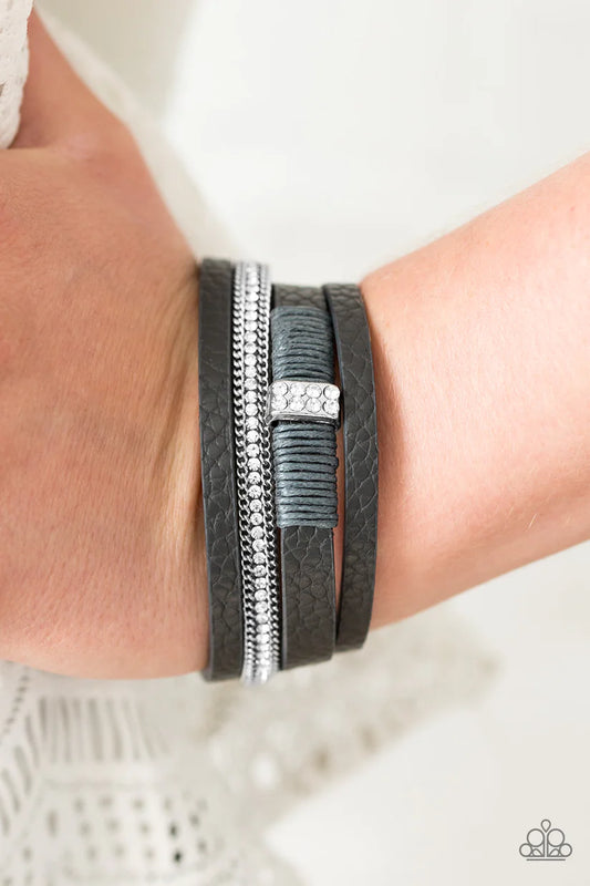 Glamourazzi Black and White Bracelet