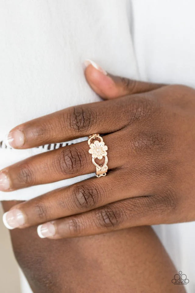Galapagos Gardens - Rose Gold Ring
