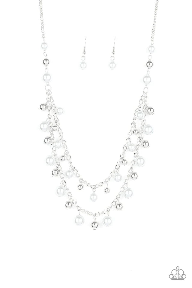 Fantastic Flair - Silver Necklace