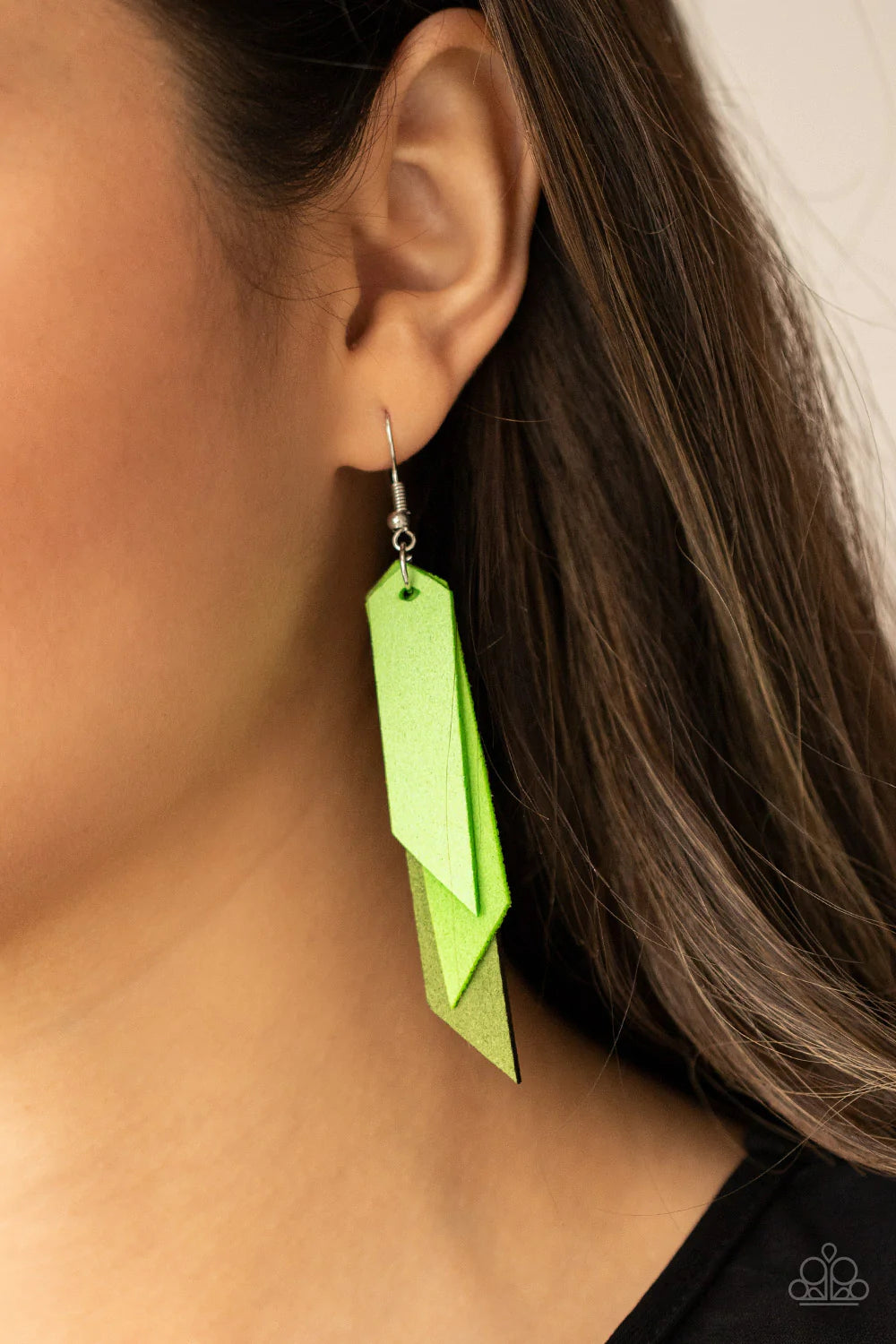 Seude Shade Green Earrings