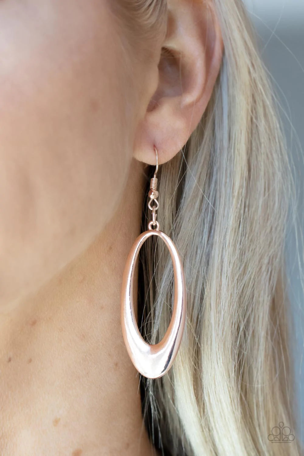 Oval the Hill - Rose Gold Earrings