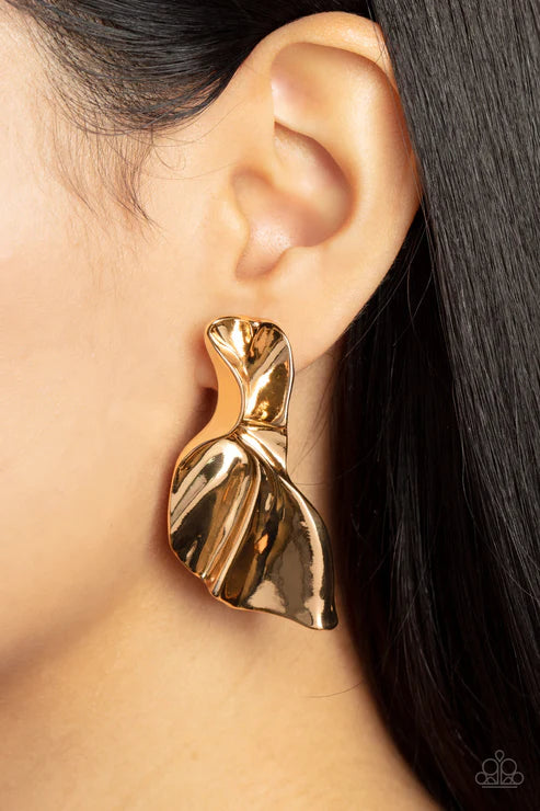METAL-Physical Mood - Gold Post Earrings