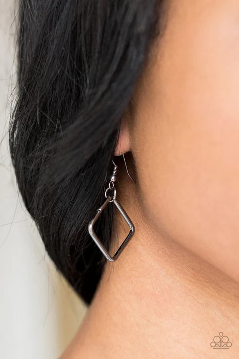 Backed Into A Corner - Black Necklace