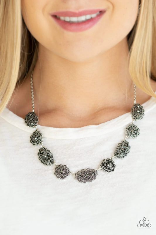 Vintage Vogue - Silver Necklace