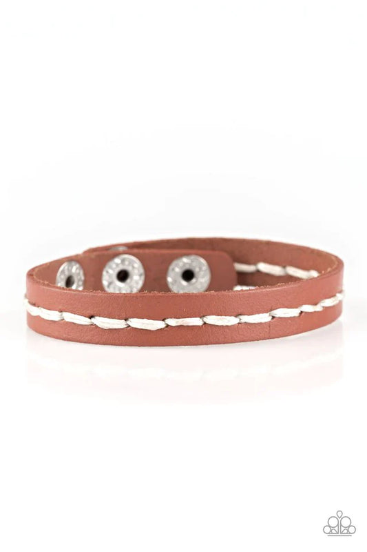 First Class TRAVELER - Brown Urban Bracelet