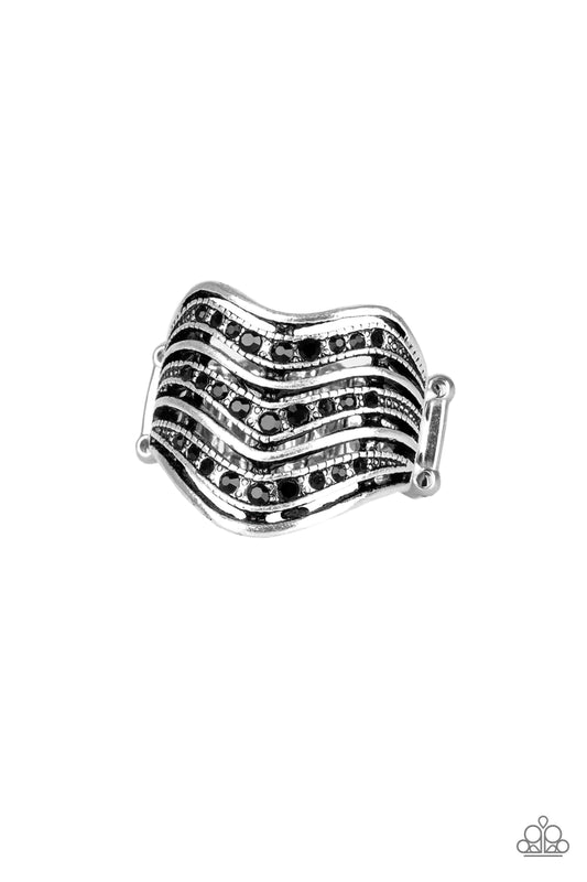 Fashion Finance - Black Ring