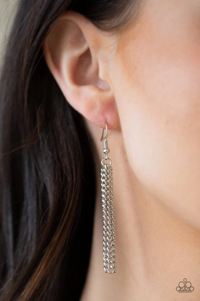 Courageous Contour - Silver Necklace
