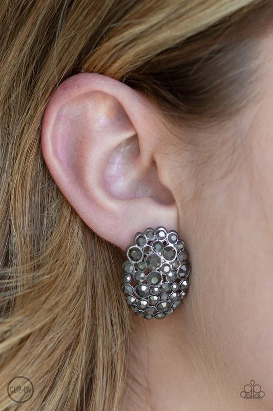 Daring Dazzle - Black Clip-On