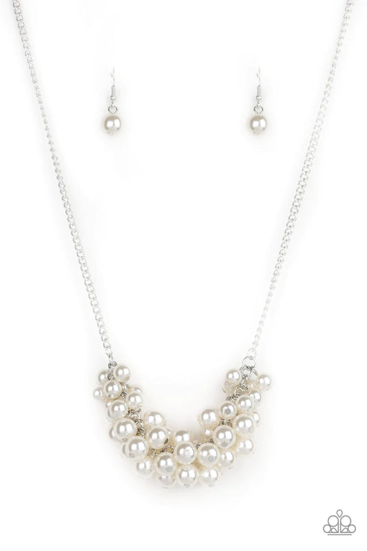 Grandiose Glimmer - White Necklace