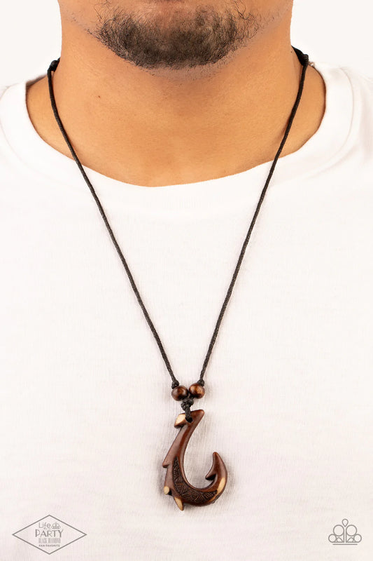 Off The Hook Necklace