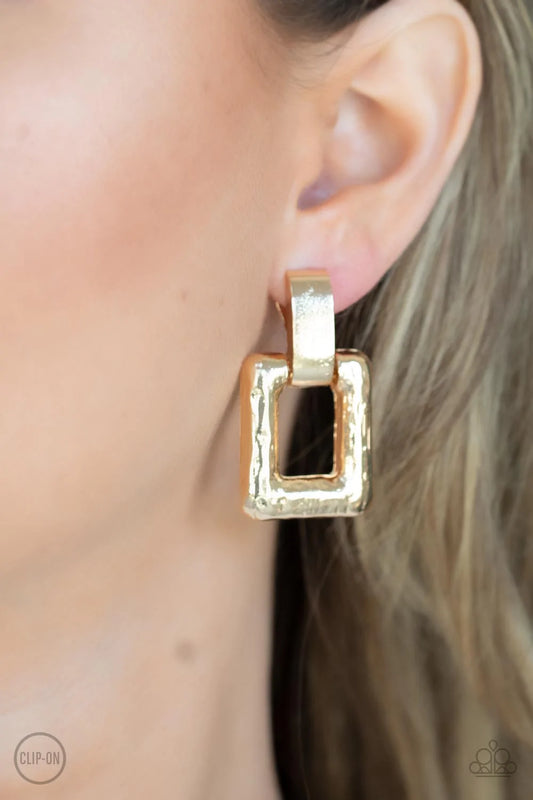 15 Minutes of FRAME - Gold Clip-On