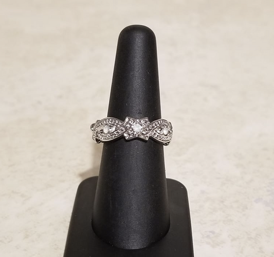 Vintage Elegance - White Ring