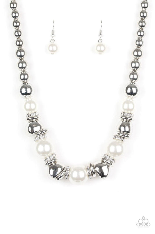 Hollywood HAUTE Spot White Pearl and Silver Necklace